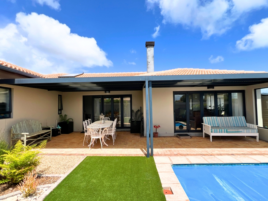 4 Bedroom Property for Sale in Langebaan Country Estate Western Cape